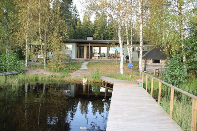 Дома для отпуска Private Lakeside Holiday Property in Nature Канкаанпяа-48
